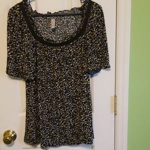 Flowy top